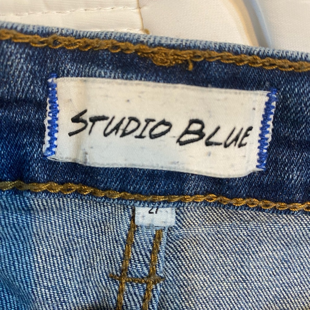 Studio Blue denim distressed stretch jeans size 27 - Picture 3 of 8